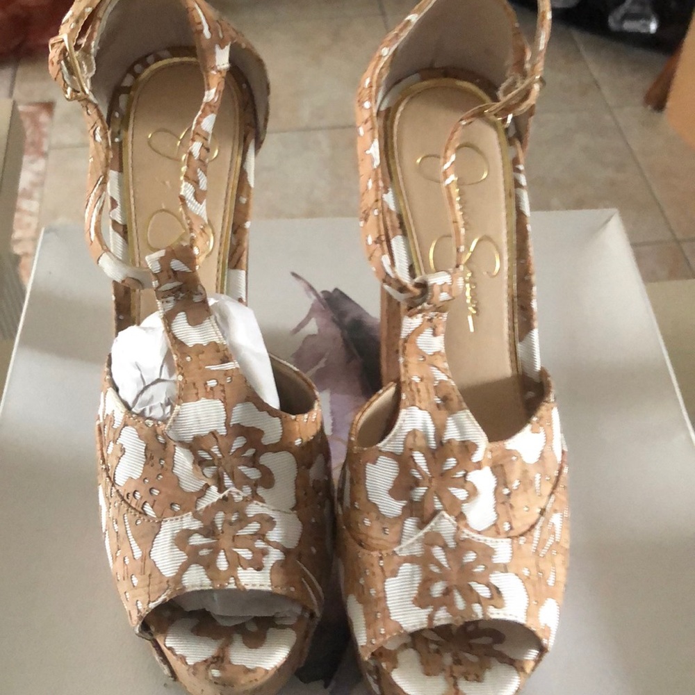 Woman Jessica Simpson